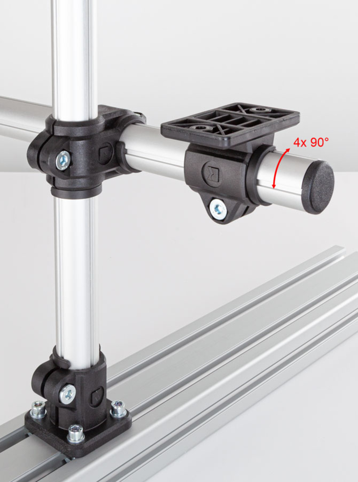 L’agencement à 90° des quatre rainures et l’utilisation de clips garantissent un positionnement précis des tubes à angle droit.